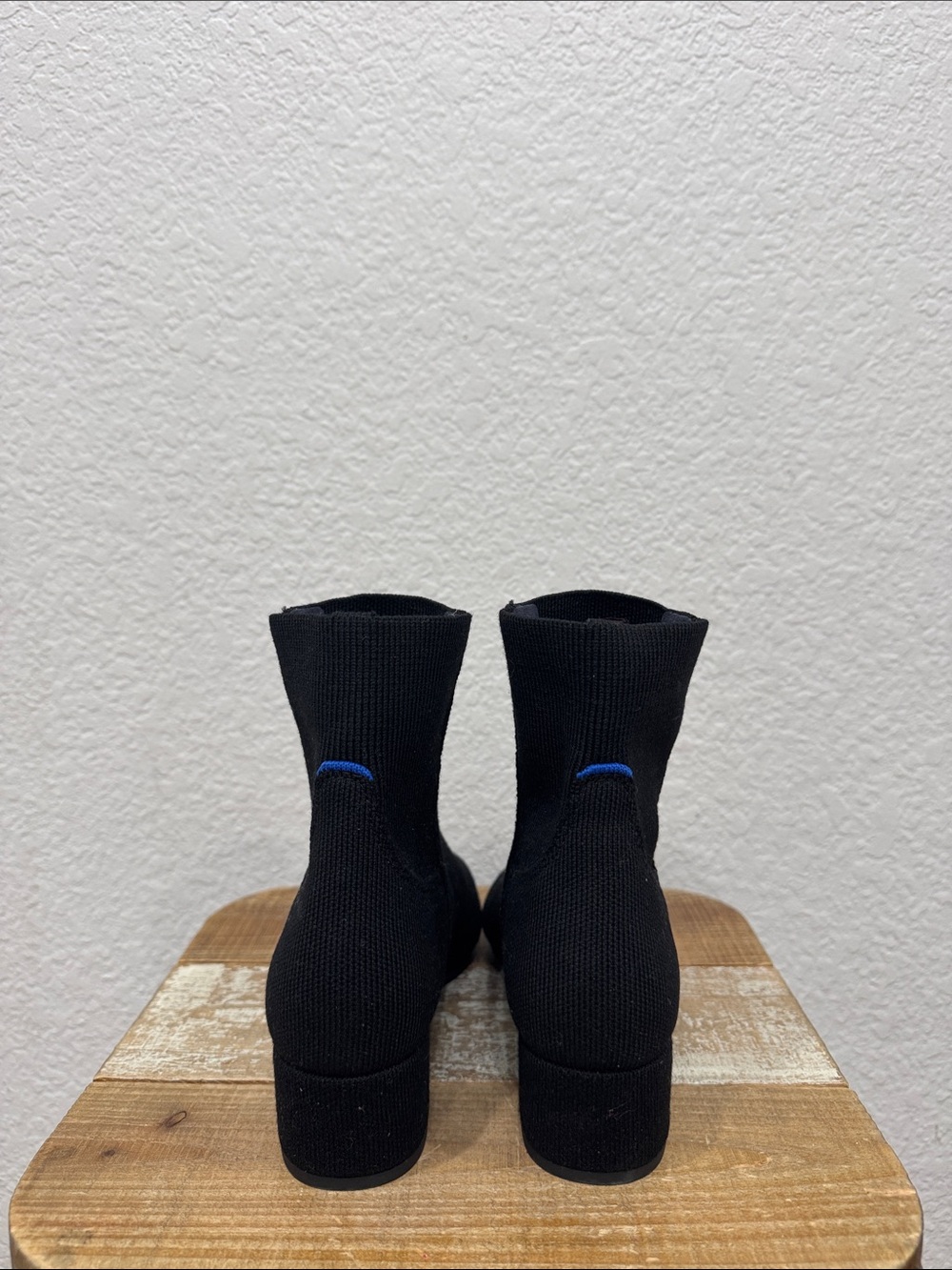 Rothy’s Classic Boot Black Knit Chelsea Size 7 NEW - Picture 6 of 9